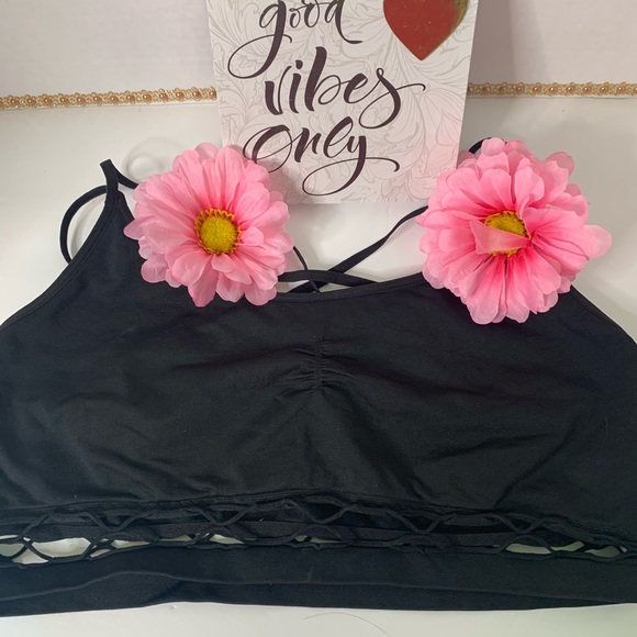 Victoria's Secret Other - Victoria’s Secret sports bra